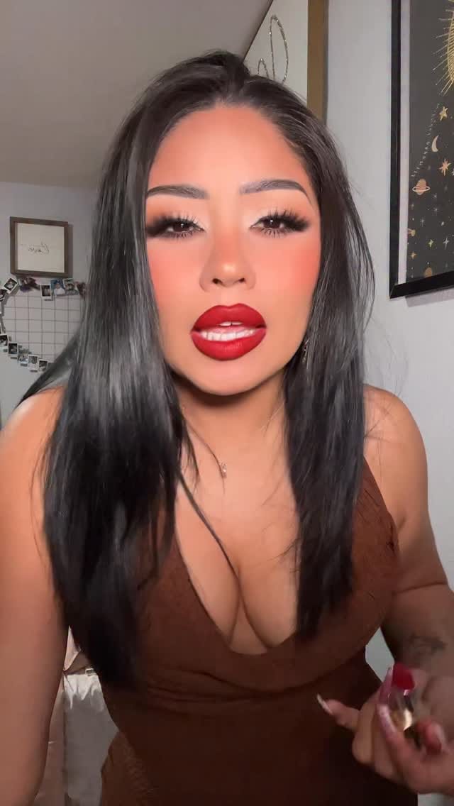 Post 8 by Jacqueline🪐✨ on Instagram (video)