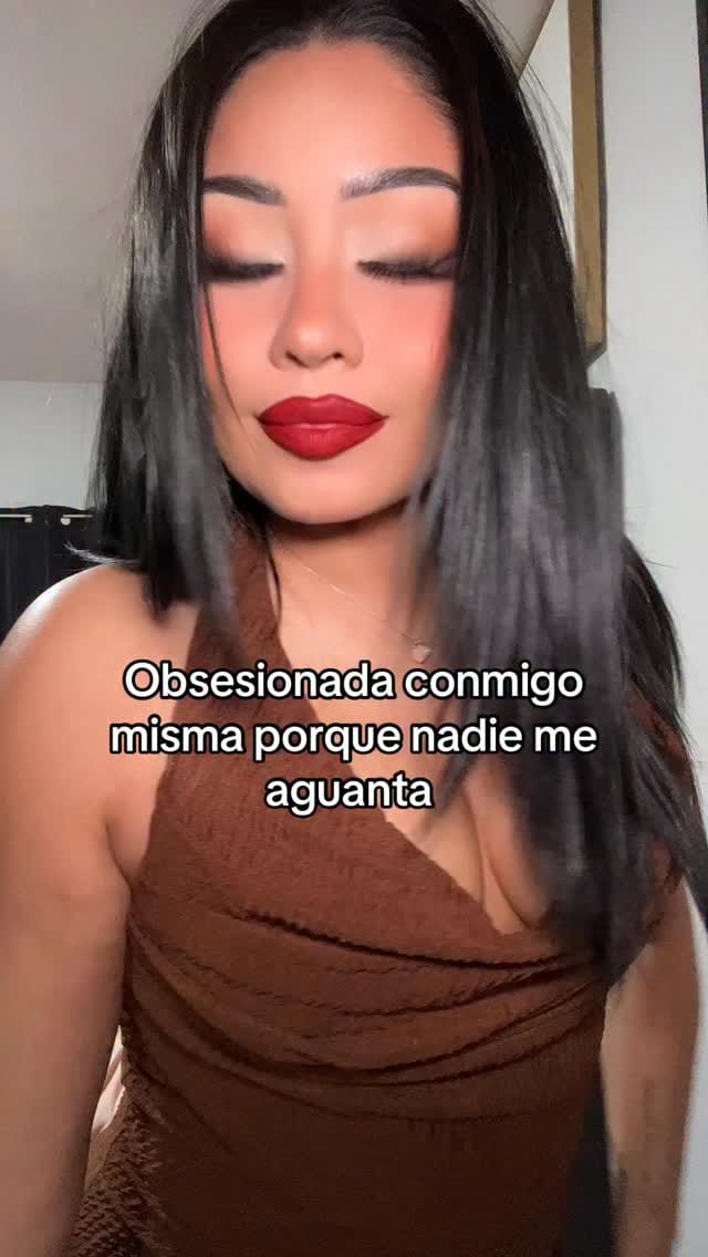 Post 5 by Jacqueline🪐✨ on Instagram (video)