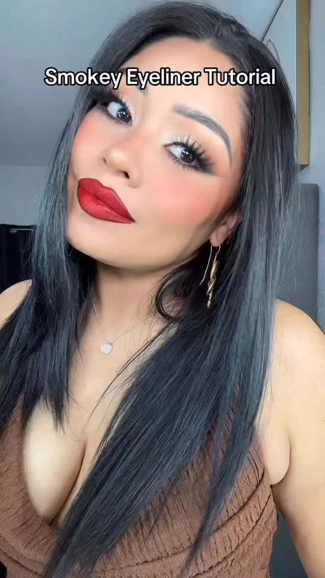 Post 4 by Jacqueline🪐✨ on Instagram (video)