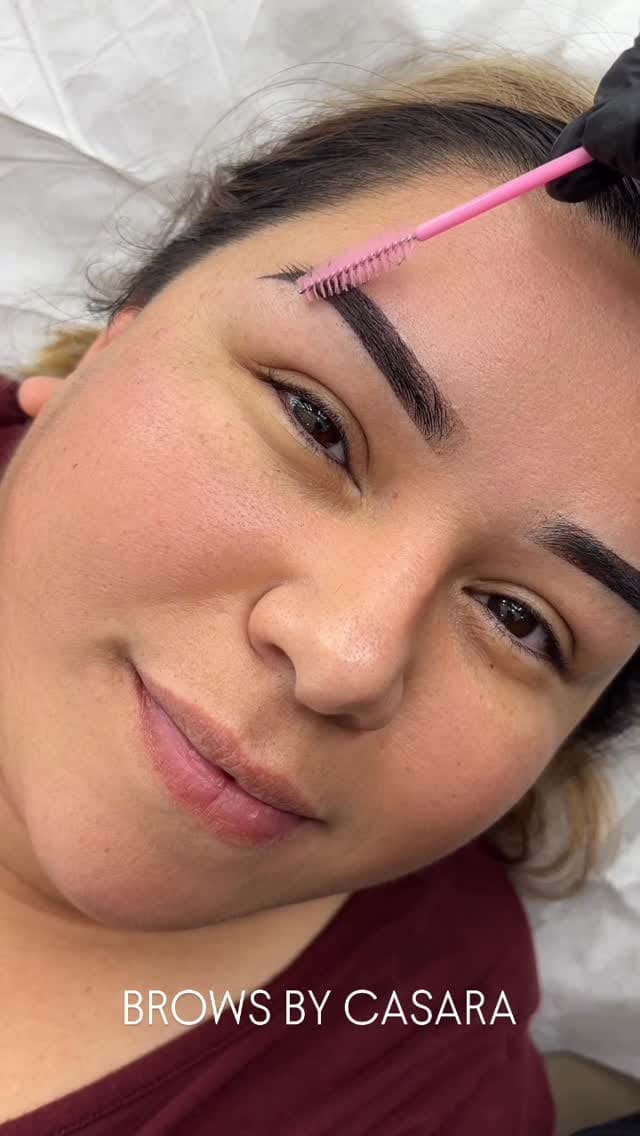 Post 4 by LINNIE PHAN on Instagram (video)