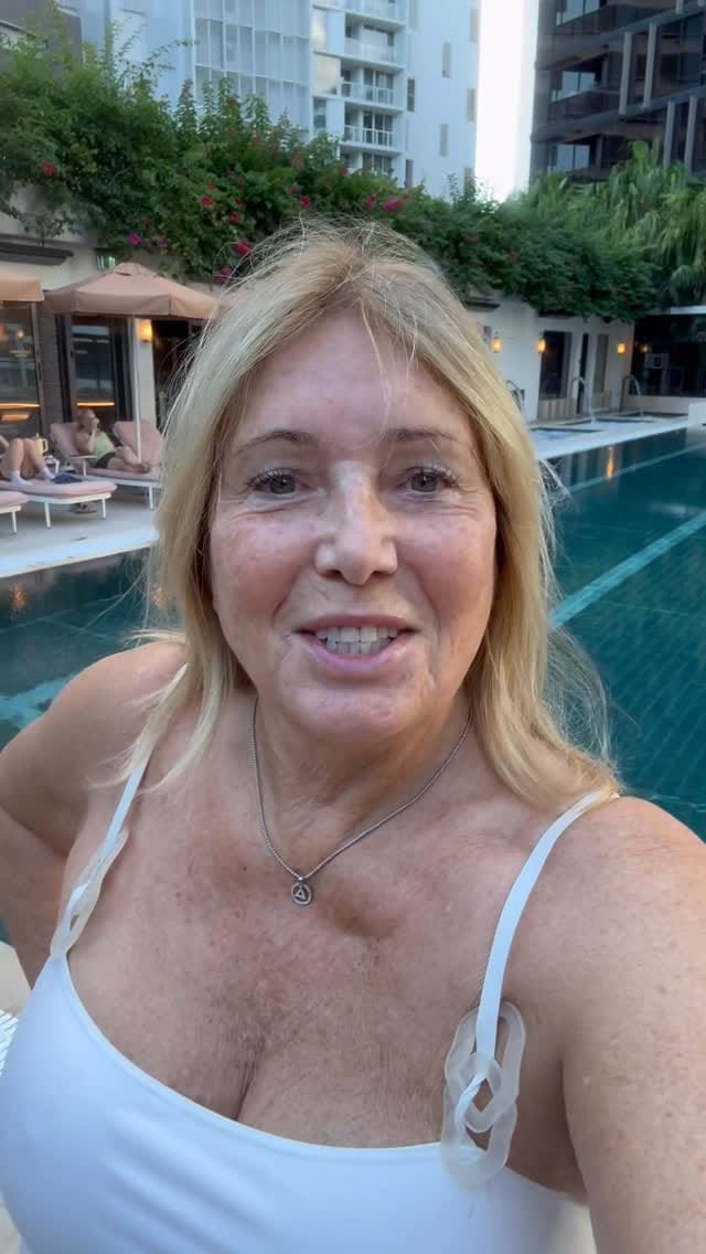Post 2 by Anita Cragen on Instagram (video)