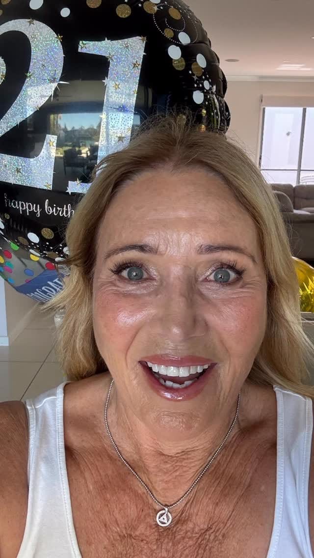 Post 4 by Anita Cragen on Instagram (video)