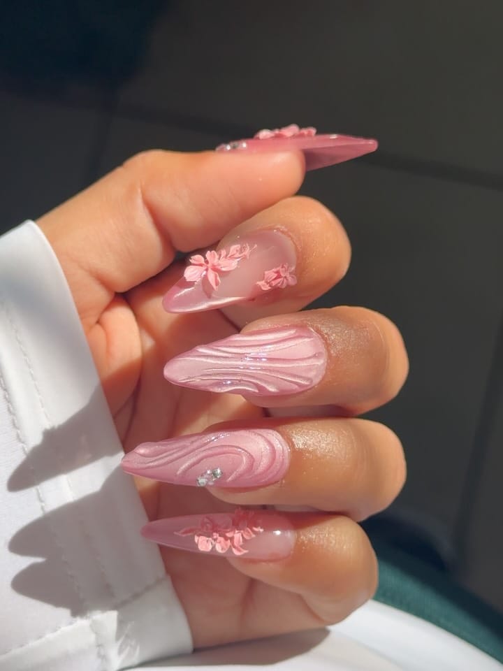 Post 7 by 🤍𝐋𝐚𝐬 𝐕𝐞𝐠𝐚𝐬🤍NAILZVAL LLC on Instagram (carousel)