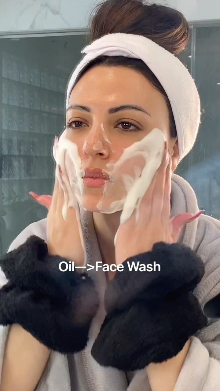 Post 10 by Layal Assi Olabi on Instagram (video)