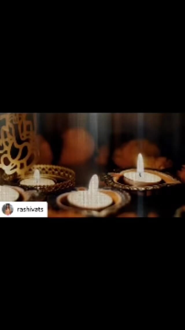 Post 9 by Desi Favors on Instagram (video)