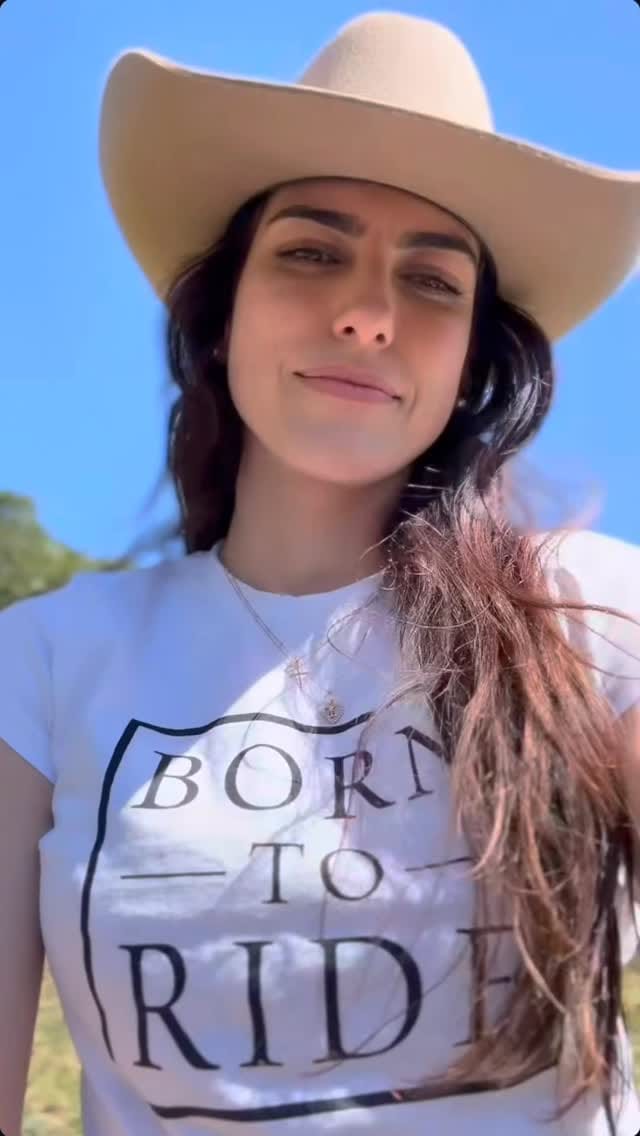 Post 6 by PATY COWGIRL BOOTIQUE on Instagram (video)