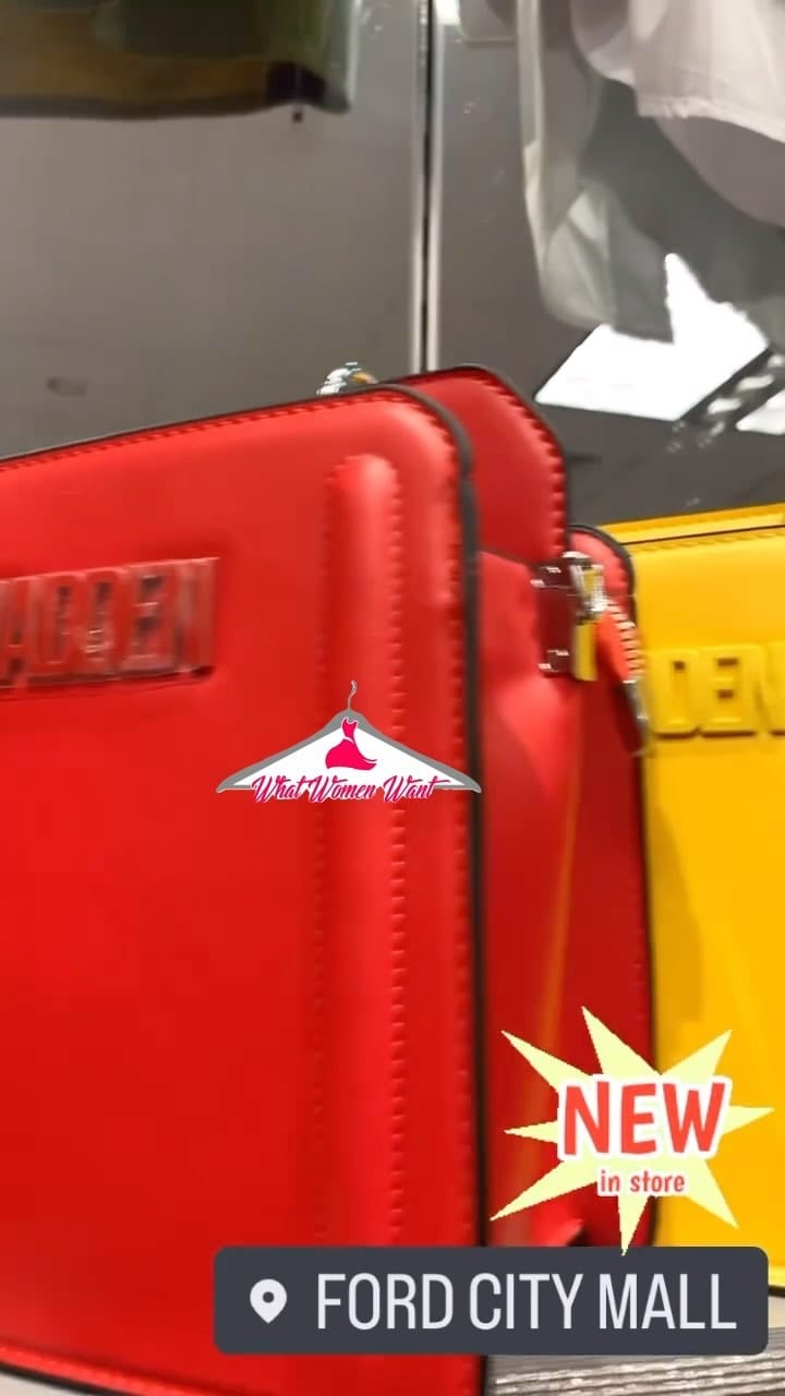 Post 10 by WhatWomenWant on Instagram (video)