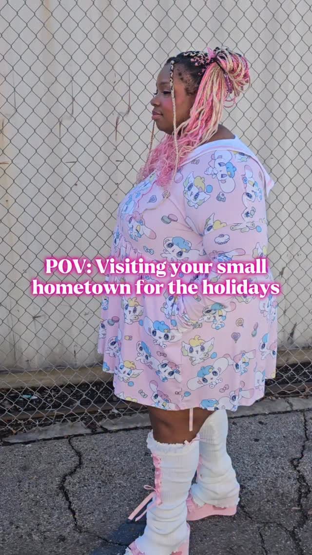 Post 6 by My Violet on Instagram (video)