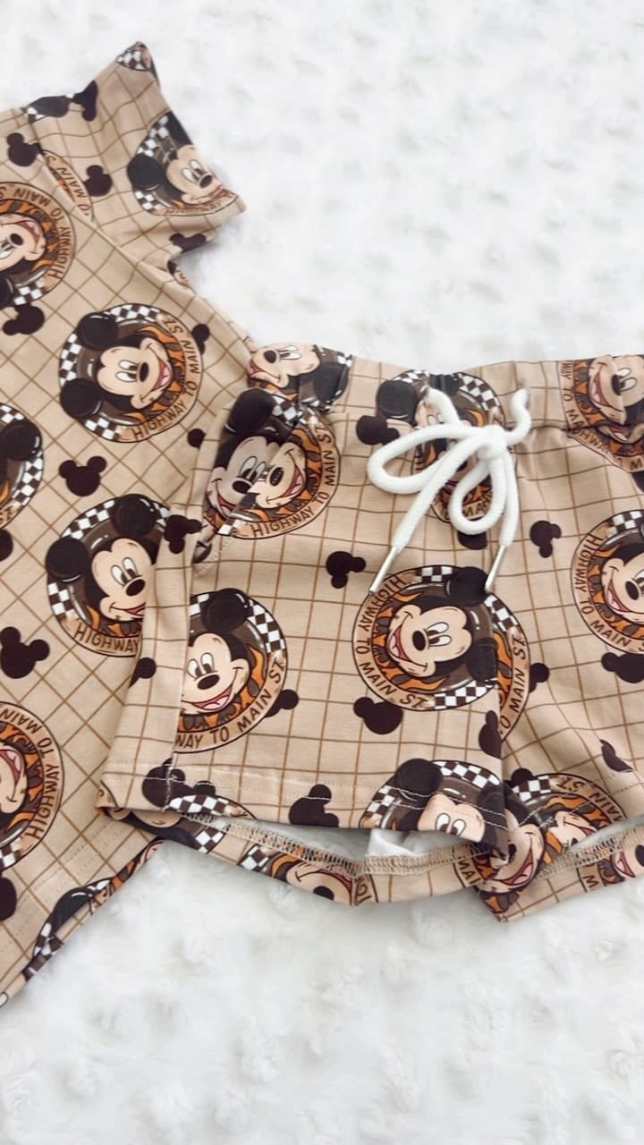 Post 5 by Little AB & Co on Instagram (video)