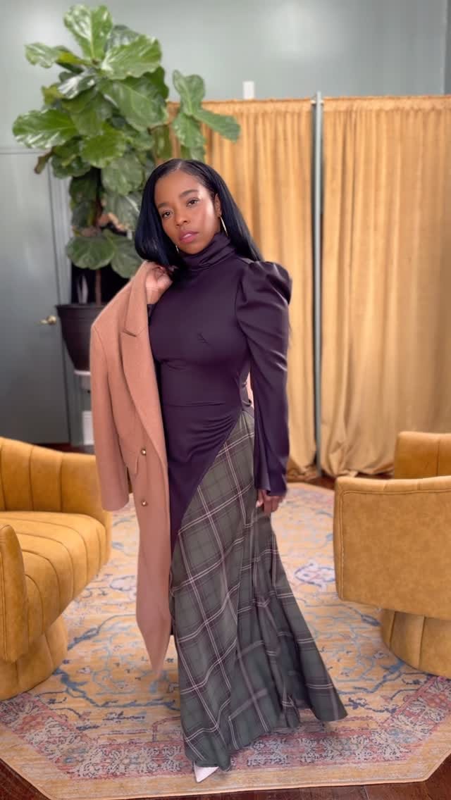Post 4 by West London Boutique on Instagram (video)