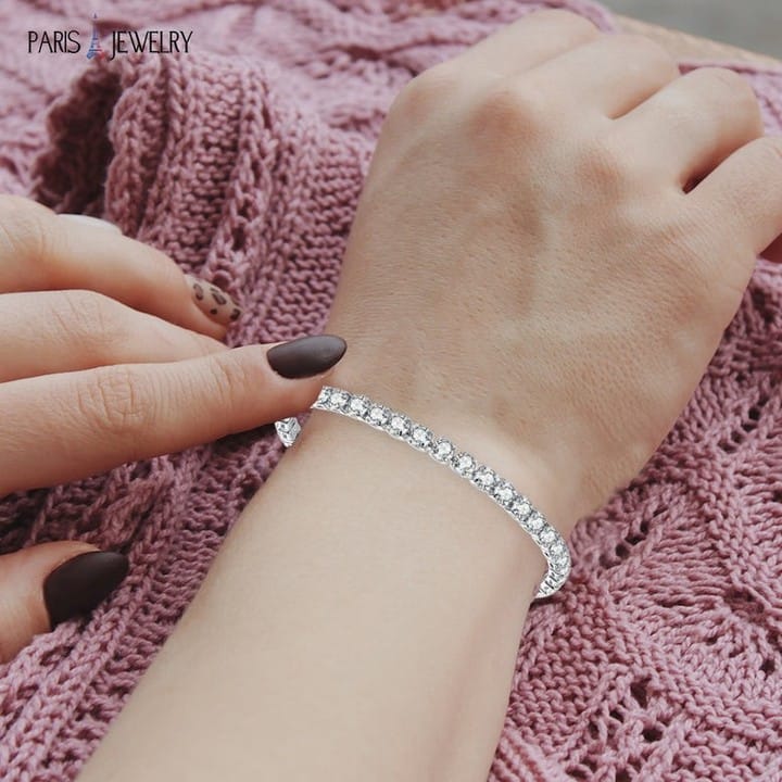 Post 2 by parisjewelry on Instagram (image)