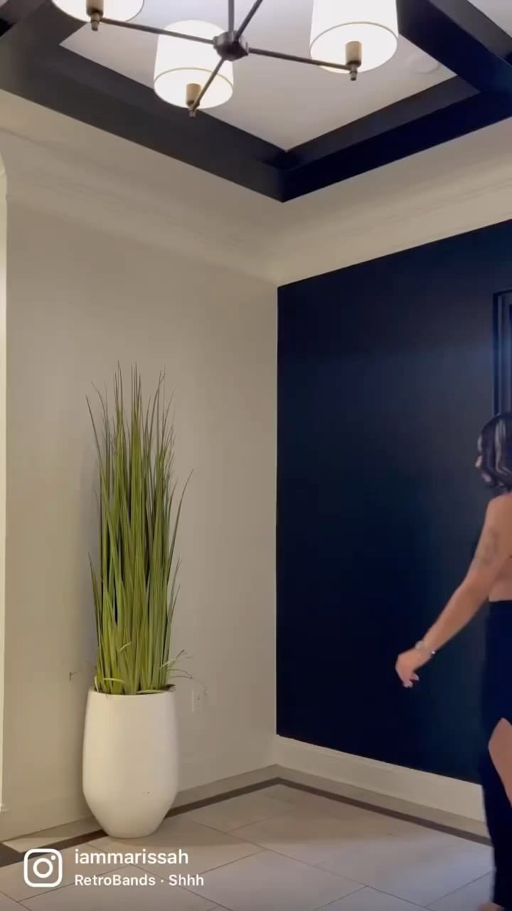 Post 3 by Dramatic Miami #BlackOwned on Instagram (video)