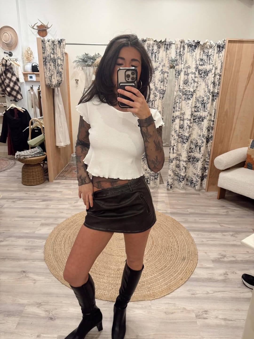Post 10 by Bohdii on Instagram (carousel)