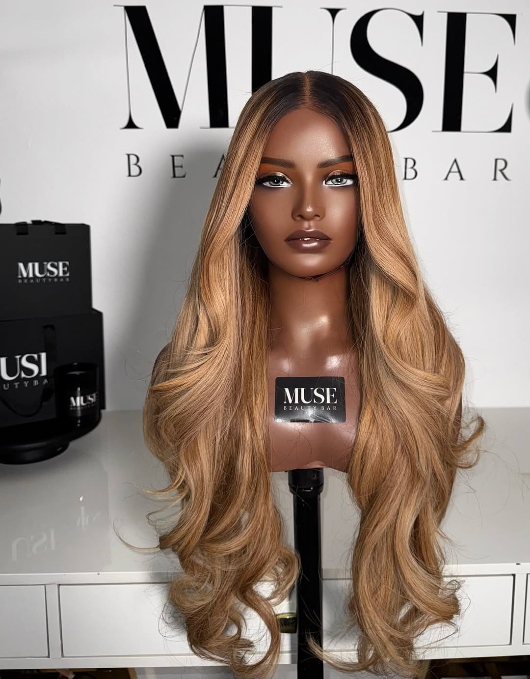 Post 1 by LUXURY WIGS & HAIR EXTENSIONS on Instagram (carousel)