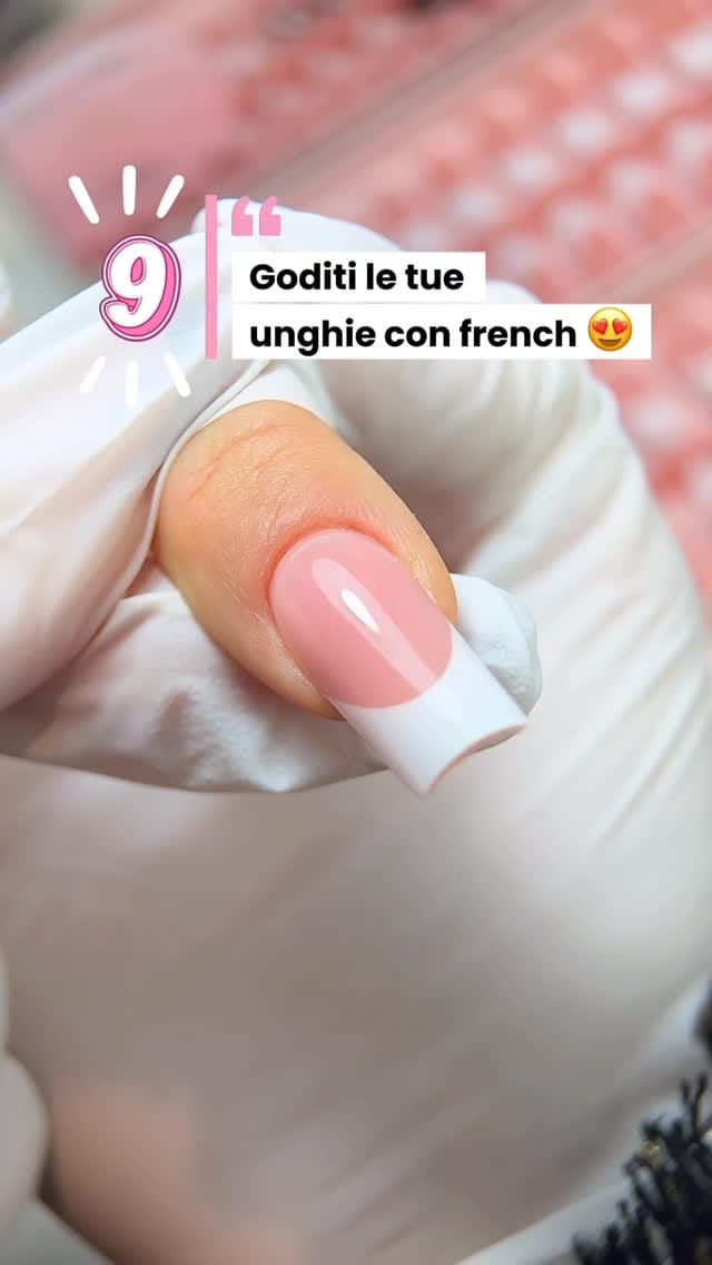 Post 9 by • COLD NAILS prodotti per unghie • on Instagram (video)