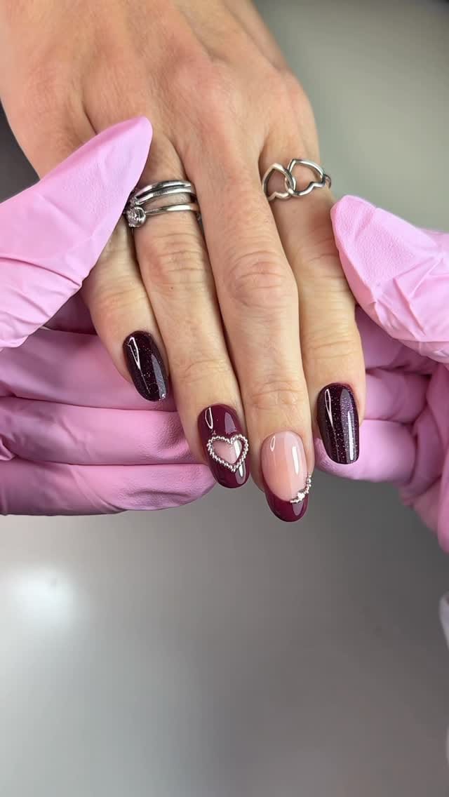 Post 1 by • COLD NAILS prodotti per unghie • on Instagram (video)