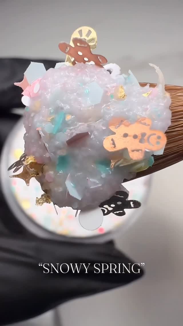 Post 10 by KN Glitters & Acrylics Supplies on Instagram (video)