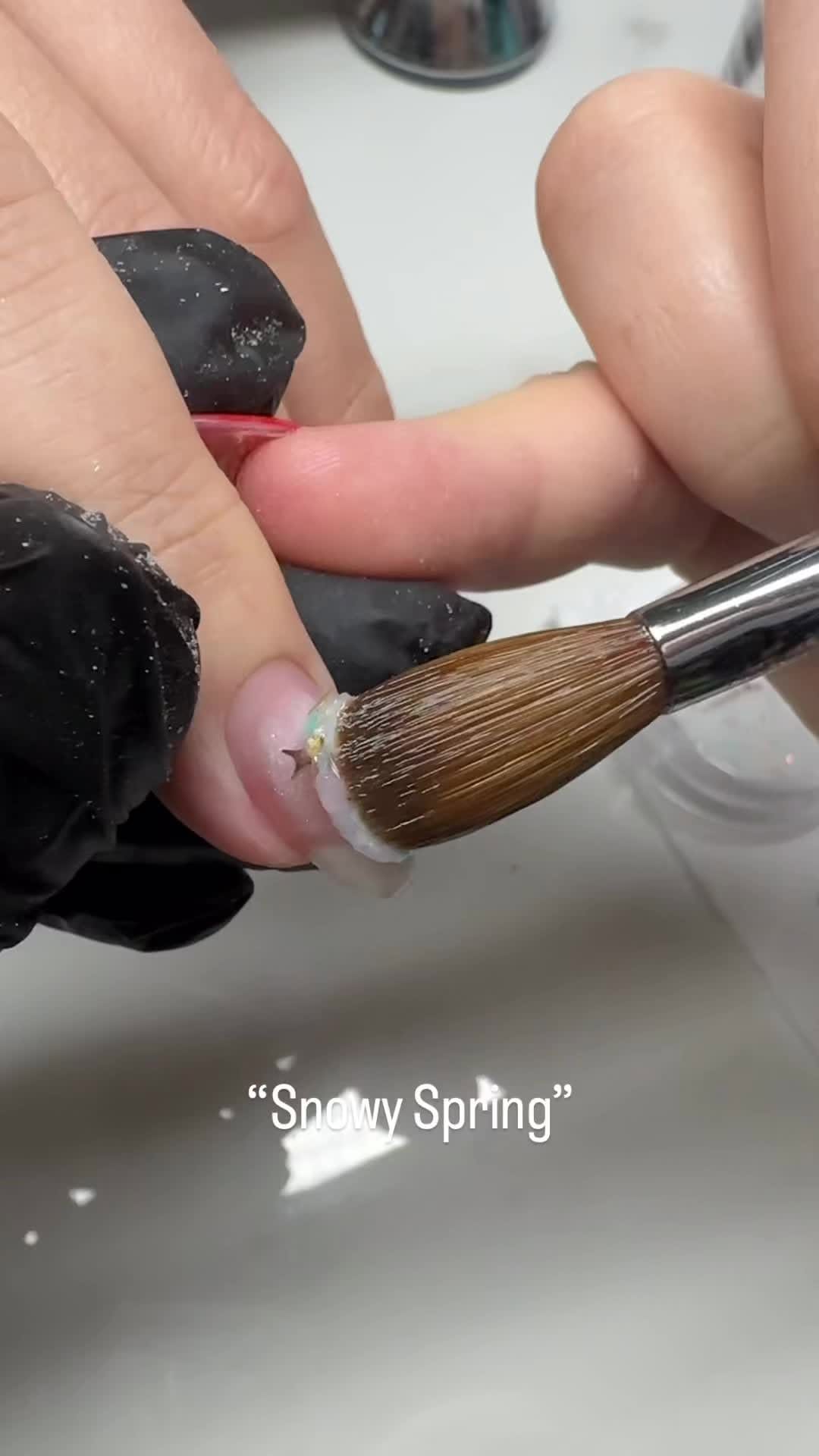 Post 8 by KN Glitters & Acrylics Supplies on Instagram (video)