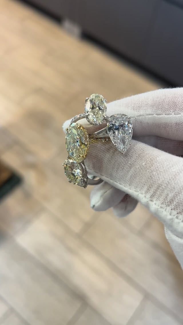 Post 3 by Elies Fine Jewelry on Instagram (video)