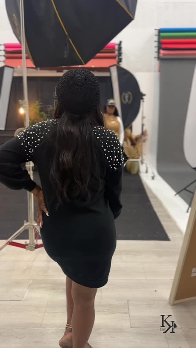 Post 6 by Kenya Elaine on Instagram (video)