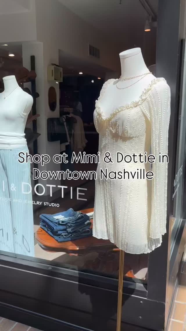 Post 6 by Mimi & Dottie on Instagram (video)