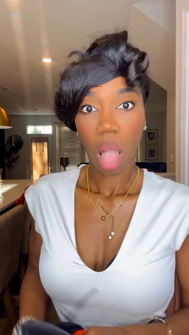 Post 4 by Grace and Free Accessories on Instagram (video)