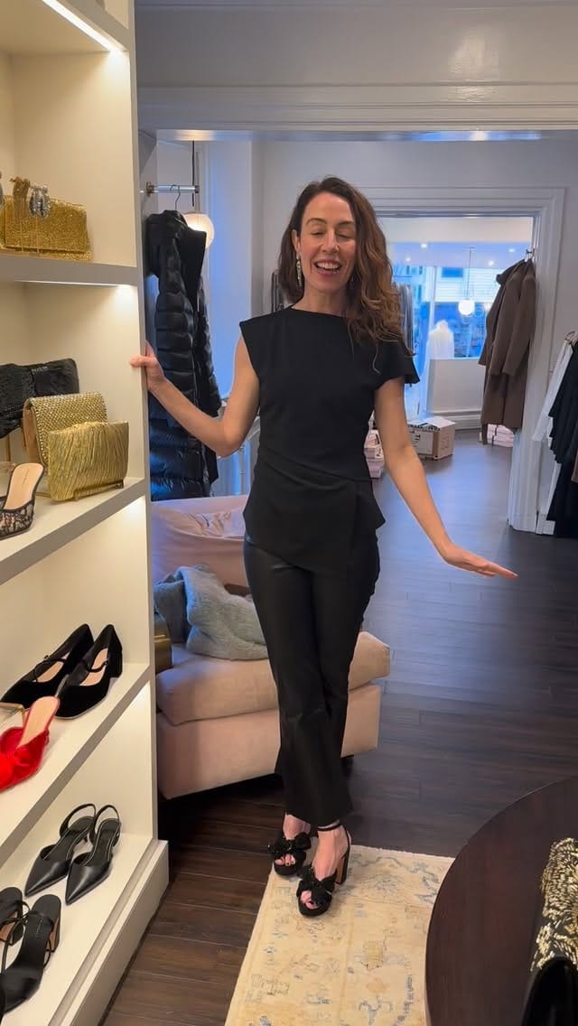 Post 5 by Chel Bella Boutique on Instagram (video)