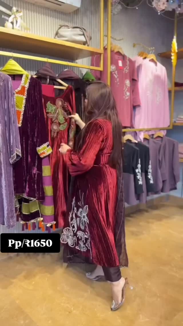 Post 8 by Idaho O on Instagram (video)