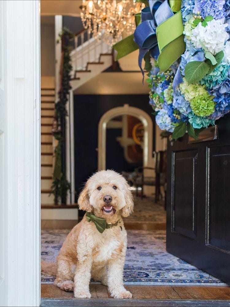 Post 10 by Wellbourne Table Wreath design home decor on Instagram (carousel)