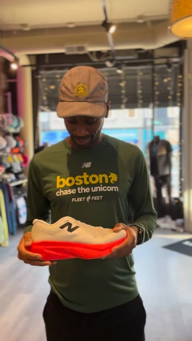 Post 4 by Fleet Feet Chicago on Instagram (video)