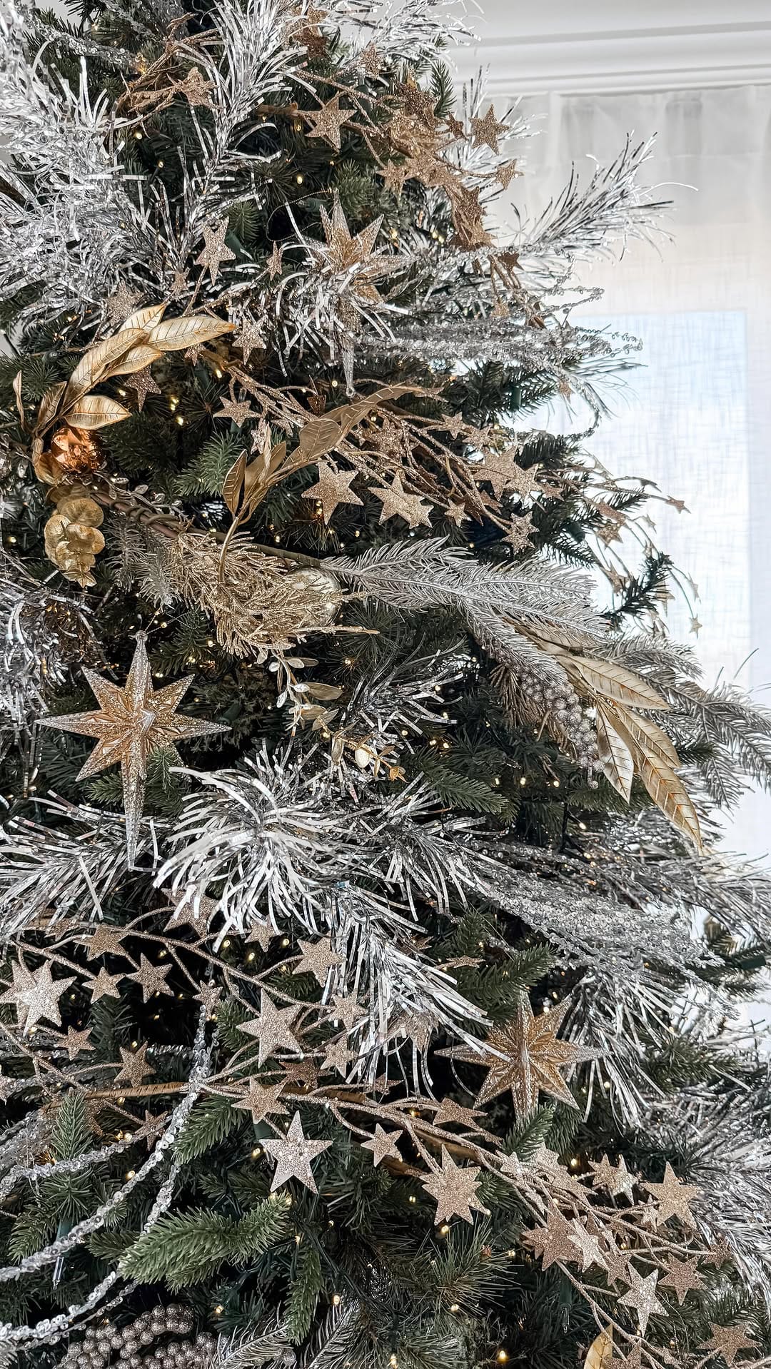 Post 2 by Dani | Christmas | Holiday Decor on Instagram (video)
