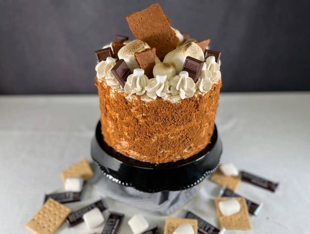 Post 2 by Florida Academy Of Baking on Instagram (image)
