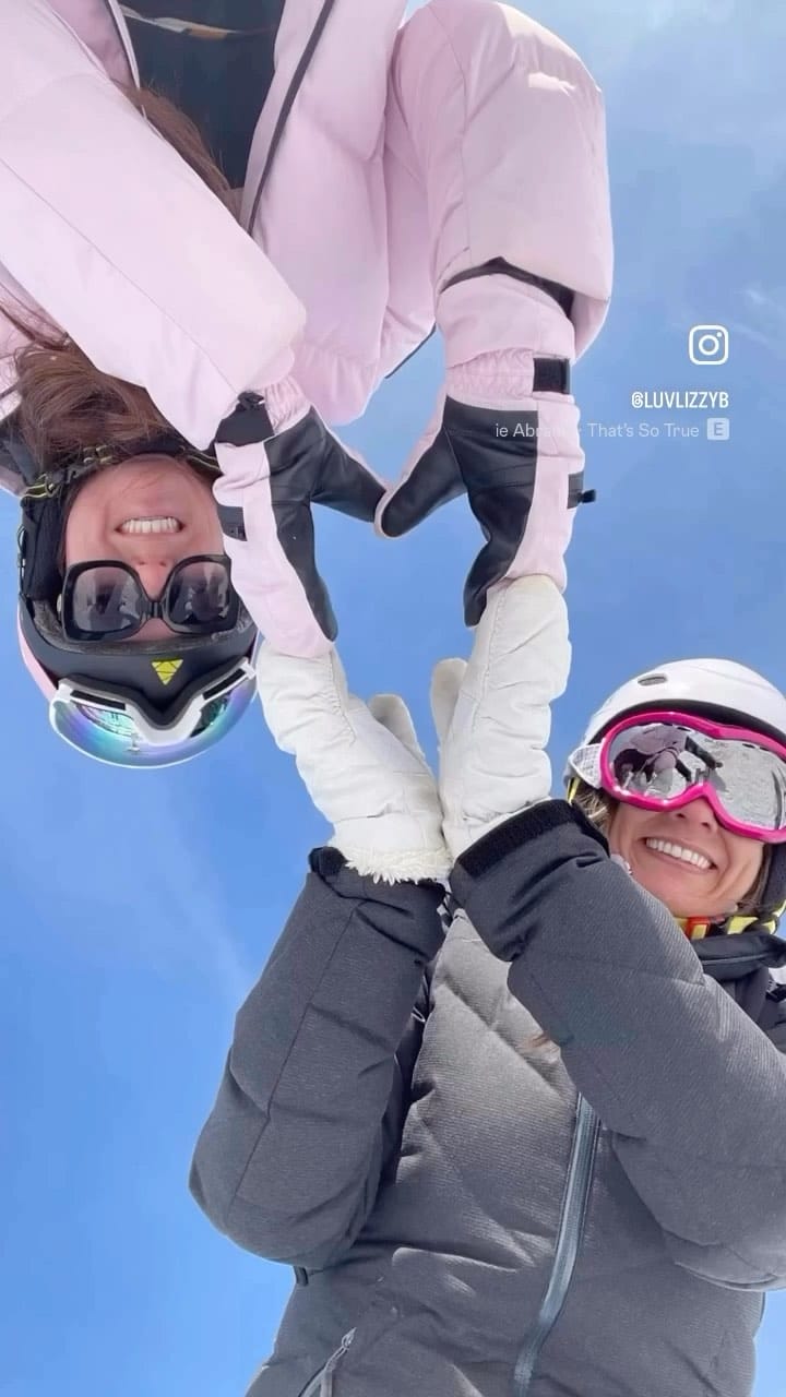 Post 6 by Lizzie @luvmyabode on Instagram (video)