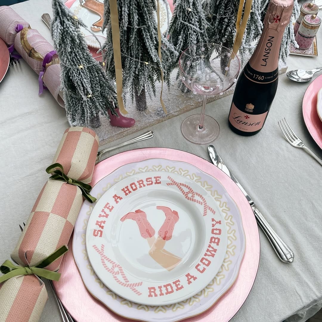 Post 7 by Lizzie @luvmyabode on Instagram (carousel)