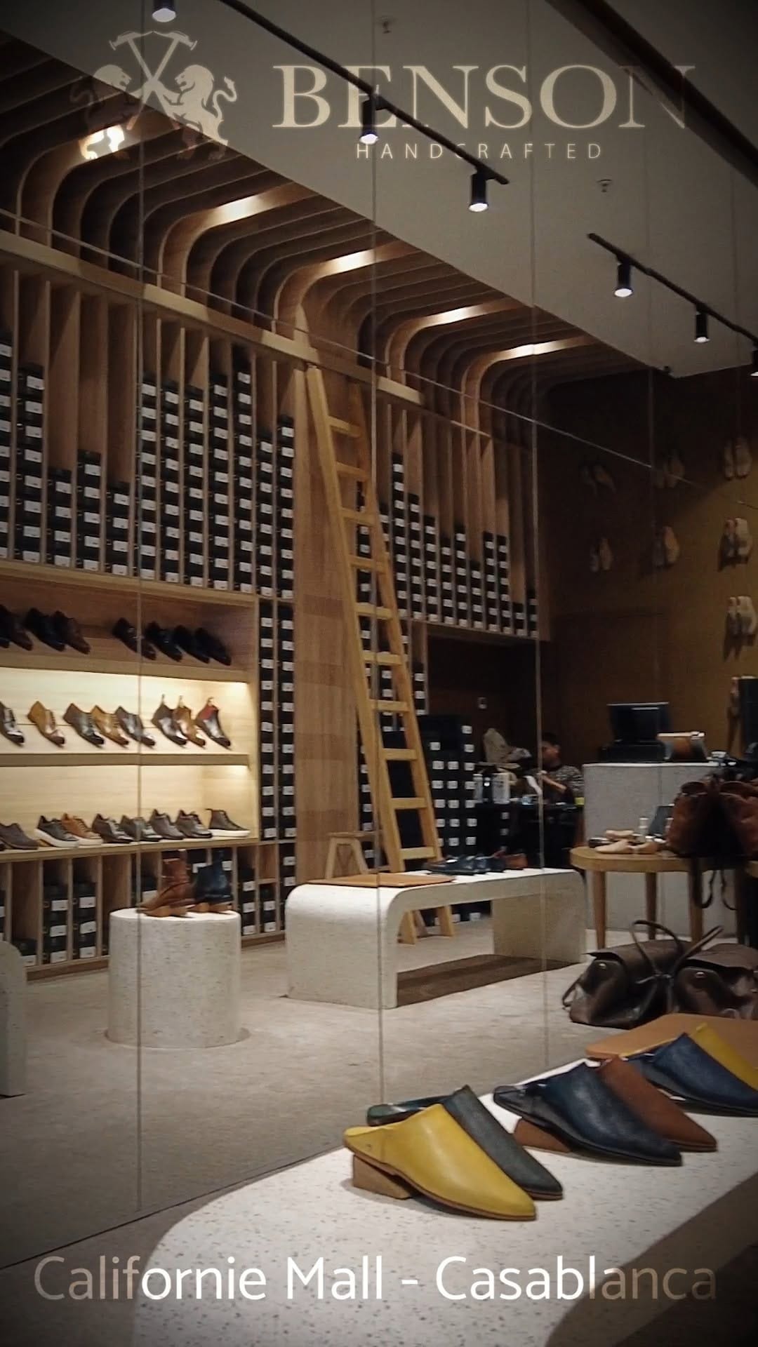 Post 10 by Benson Shoes Officiel on Instagram (video)