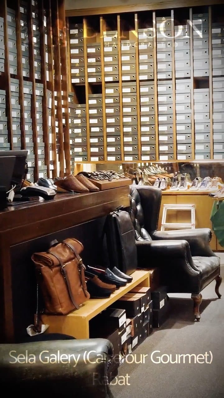 Post 8 by Benson Shoes Officiel on Instagram (video)
