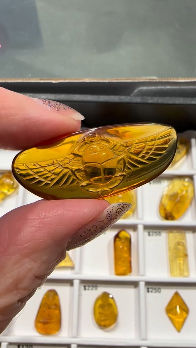 Post 10 by Crystalarium ✨ Crystals ✨ Jewelry on Instagram (video)