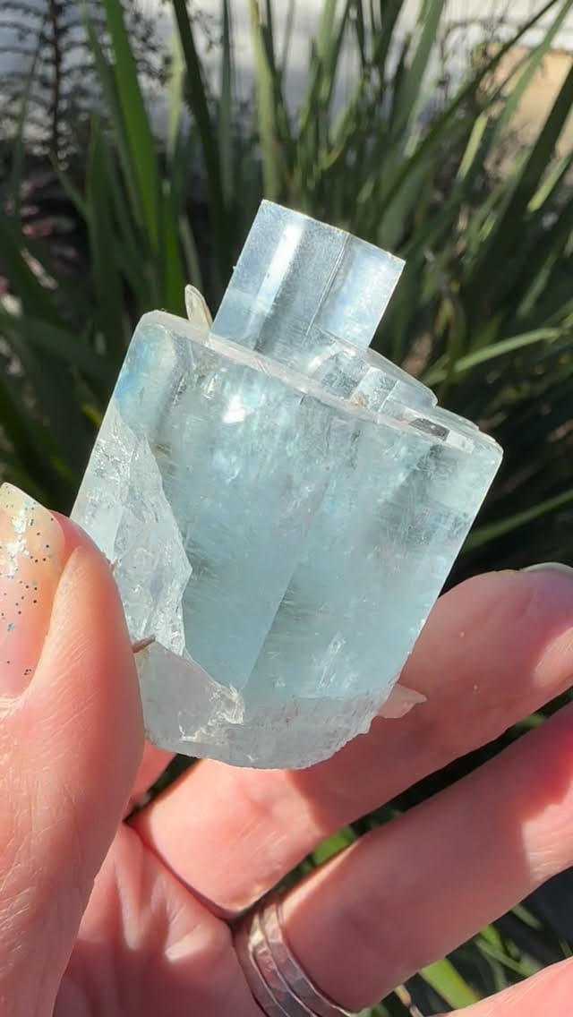 Post 6 by Crystalarium ✨ Crystals ✨ Jewelry on Instagram (video)