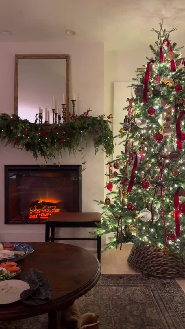 Post 3 by Jessica on Instagram (video)