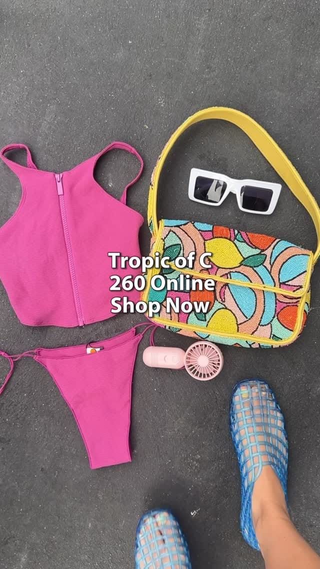 Post 1 by 260 Sample Sale CHICAGO on Instagram (video)