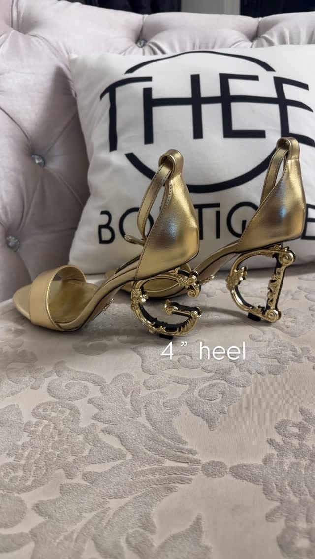 Post 3 by Thee Boutique on Instagram (video)