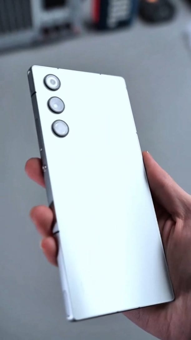 Post 7 by 𝗖𝗹𝗶𝗰𝗸𝗲𝘅 𝗜𝗺𝗽𝗼𝗿𝘁 Tienda de Celulares en Valencia on Instagram (video)