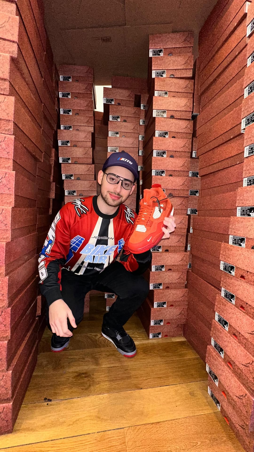 Post 9 by HypeClub NY Flagship on Instagram (video)