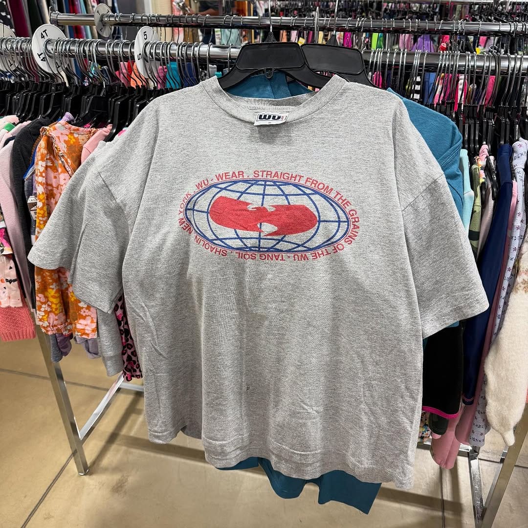 Post 6 by Jacks Vintage Store on Instagram (carousel)
