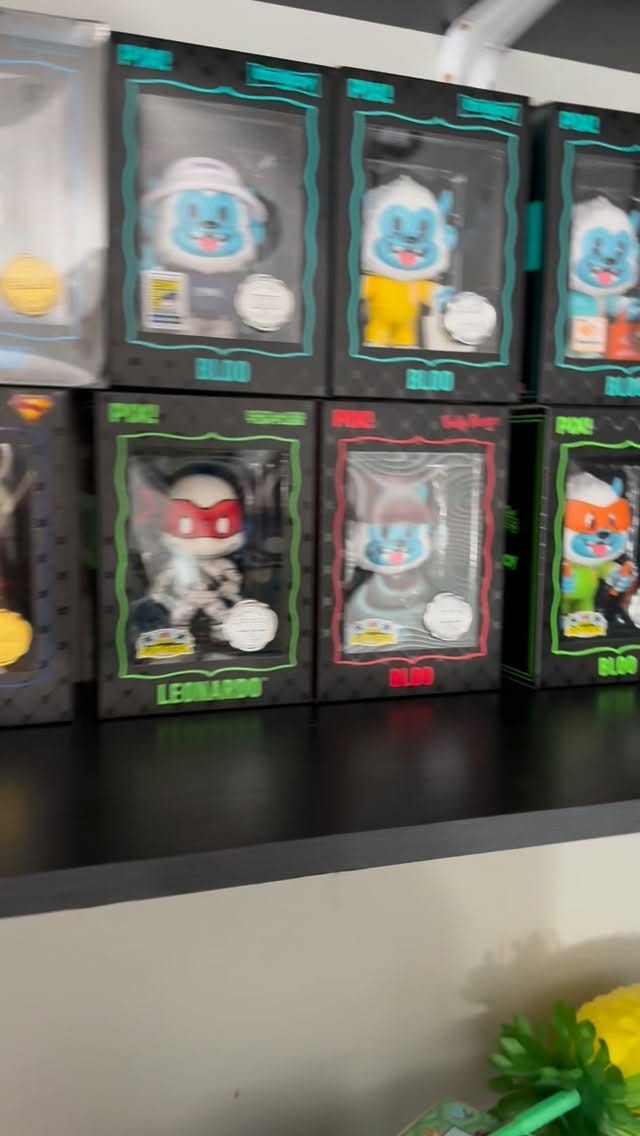 Post 2 by The Heady Hut Gallery on Instagram (video)