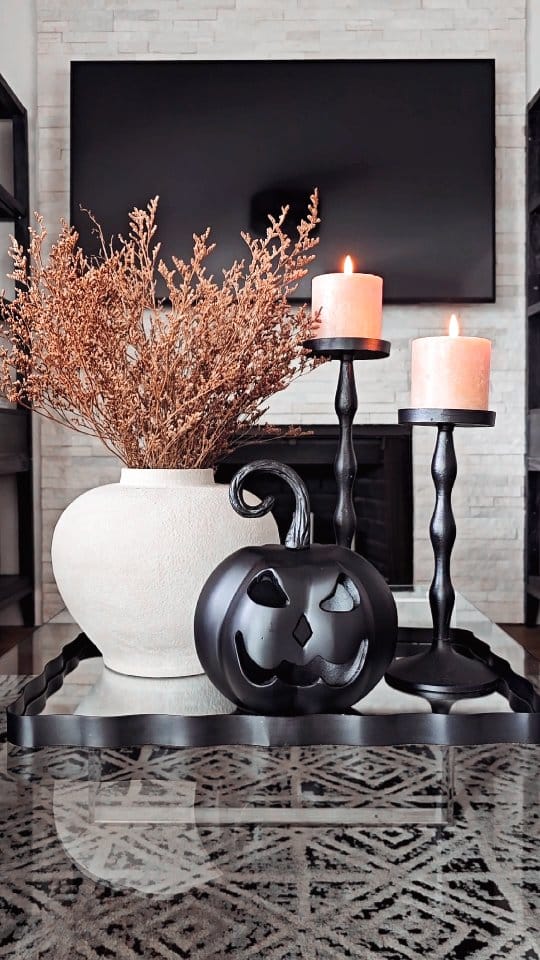 Post 4 by Kathy ~ Modern Home Decor on Instagram (video)