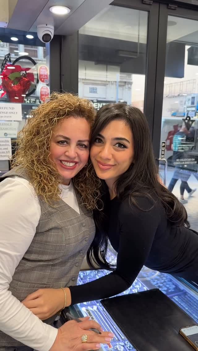Post 2 by V&P Jewelry Inc on Instagram (video)