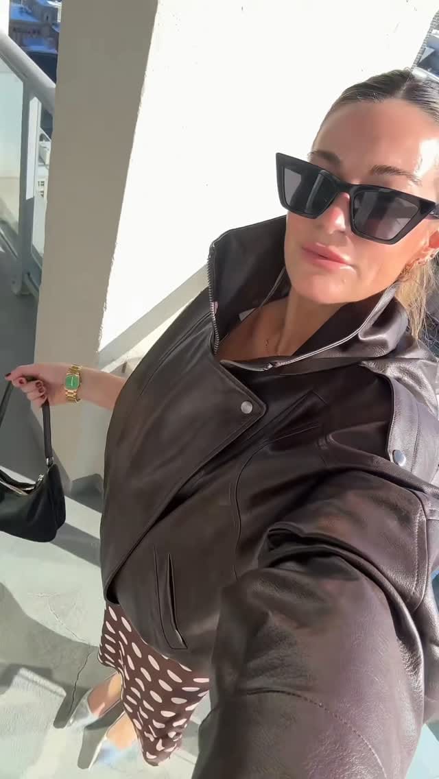 Post 1 by Esther Penn on Instagram (video)