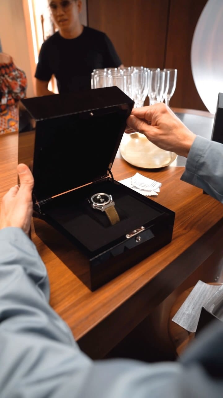 Post 2 by MEC Watches on Instagram (video)
