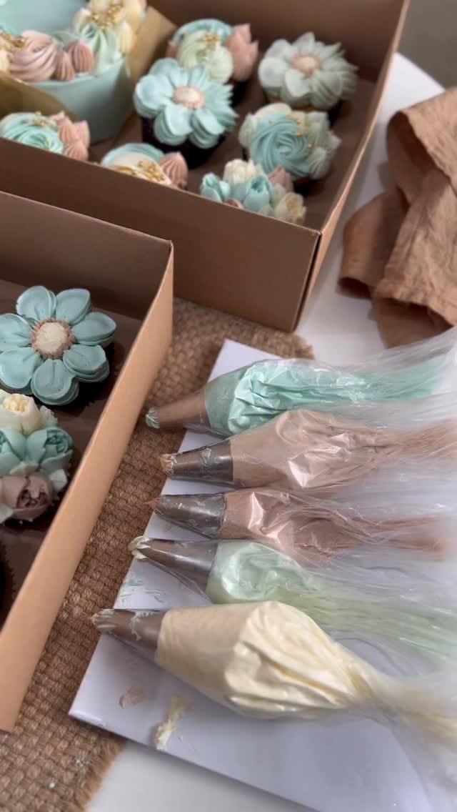 Post 2 by Lulu Kayla on Instagram (video)